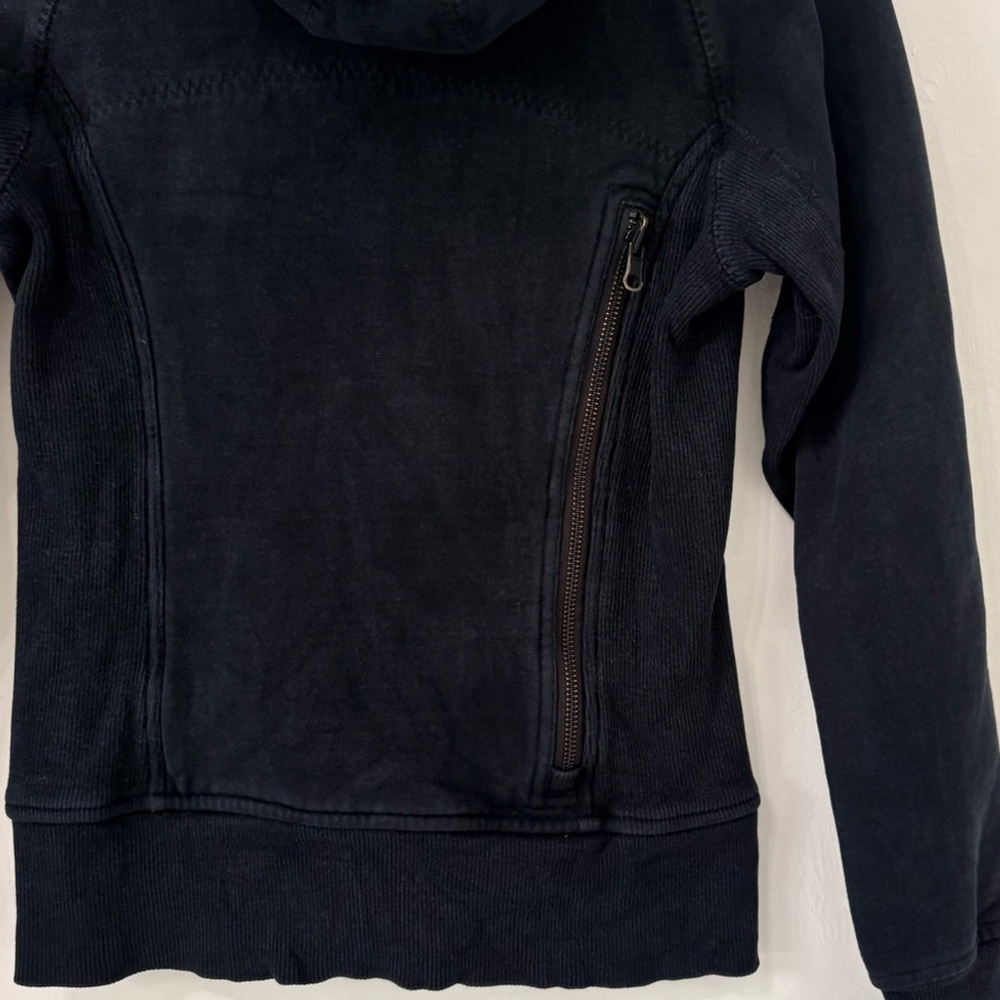 Lululemon | Official Special Edition Scuba Hoodie | Sz 2/4 | Back Zipper | EUC - Picture 10 of 12